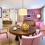 Sonne Apartahotel