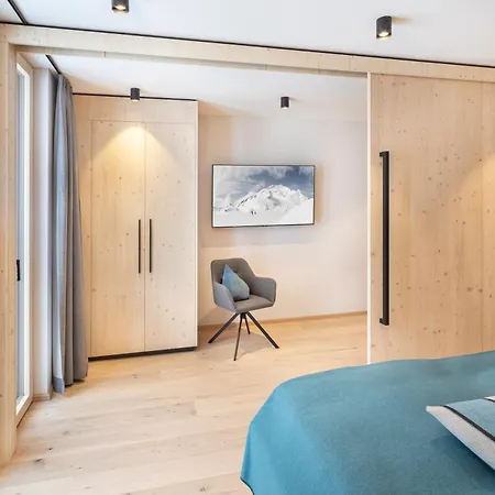 Sonne Apart-hotel 4*